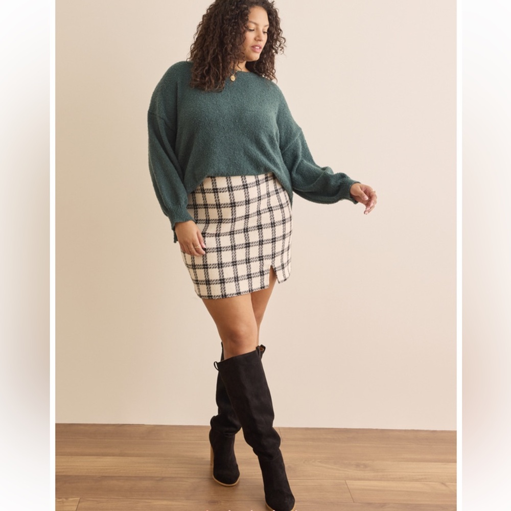 Arula Berkeley Plaid Tweed Mini Skirt Slit Ivory Black Plus Size 0X Preppy
